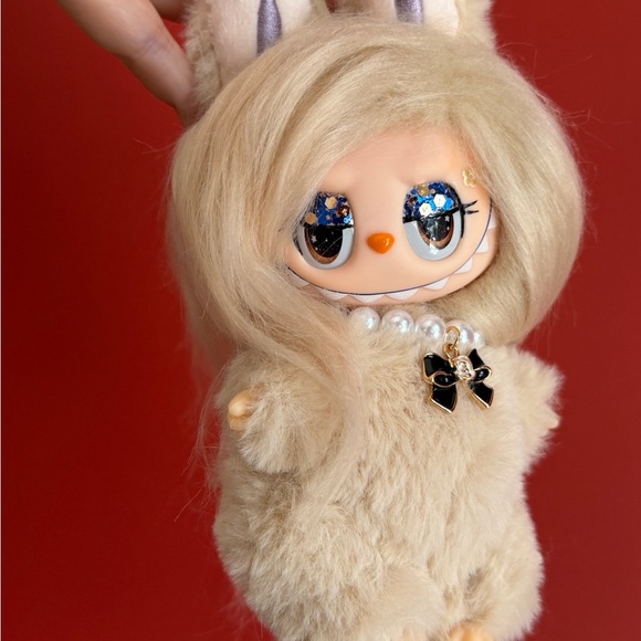 Labubu - Picture 3 of 6